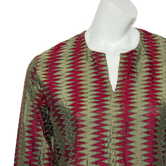 NEERU KUMA Tunic Blouse Vneck Green Red size Medium - Picture 8 of 9